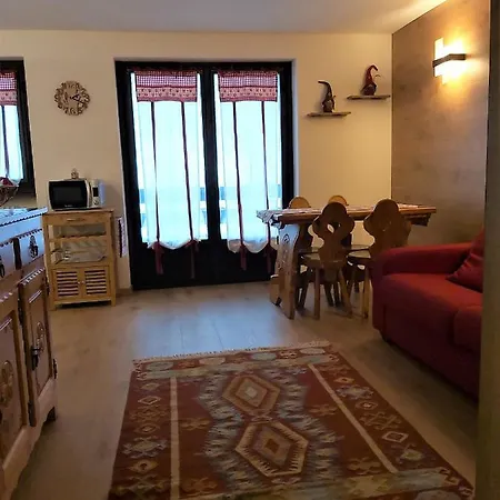 La Petite Maison Apartman *